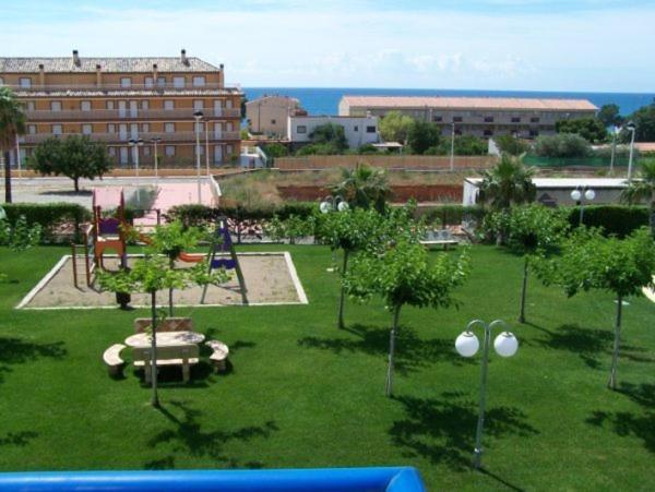 Apartamentos Marineu San Damian Playa Cargador Alcossebre Eksteriør bilde